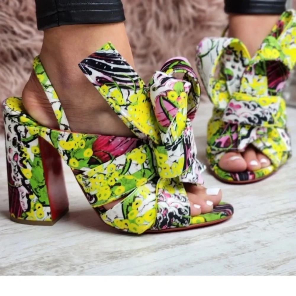 Vibrant Patterned Strappy Sandals - Picture 8 of 12